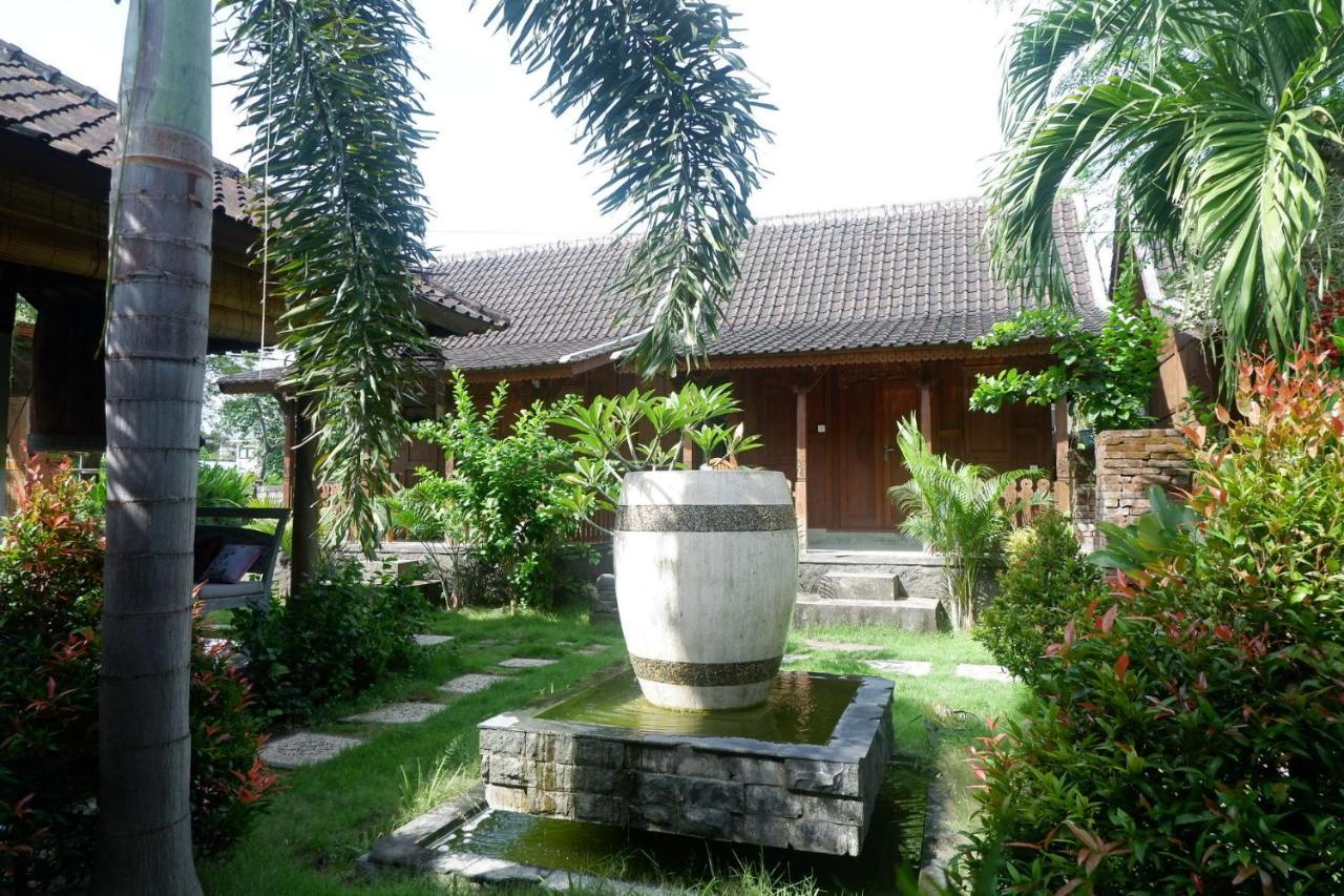 Satria House Amed Hotel Luaran gambar